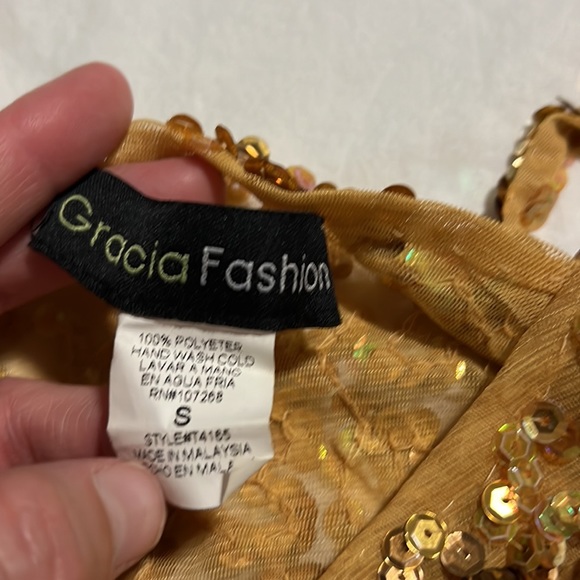 Gold Sequence Tank - Picture 5 of 5